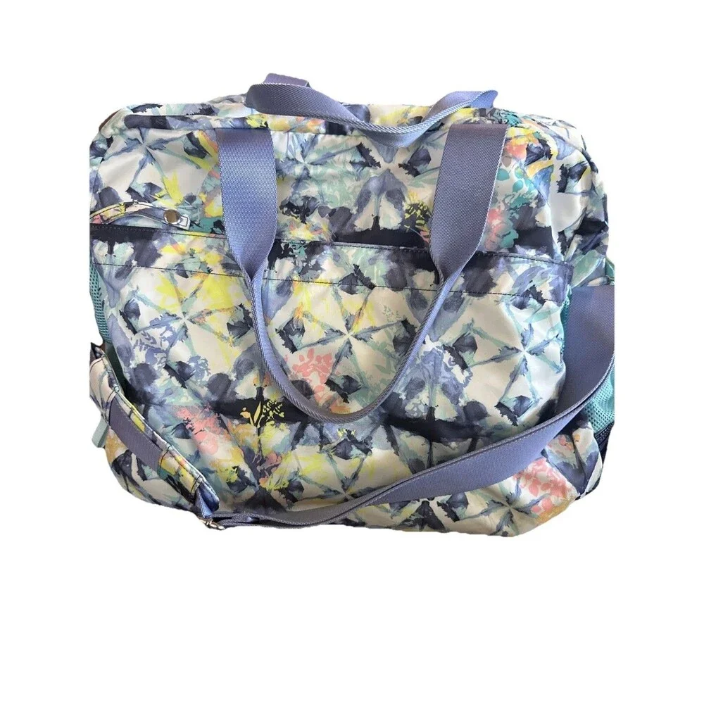Ivivva Lululemon Athletic Gym Sport Tote Travel With‎ Overnight Weekender Bag